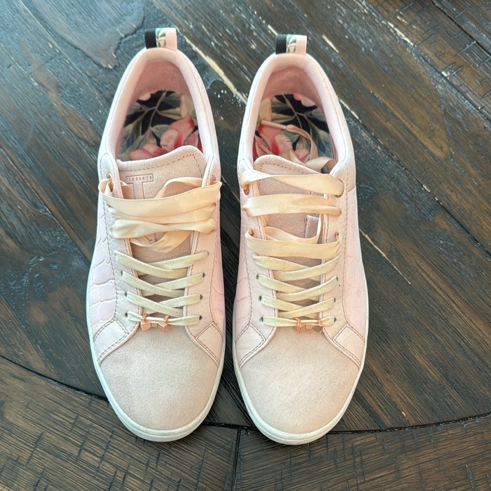Ted Baker London Pink Sneakers Low-Top Casual